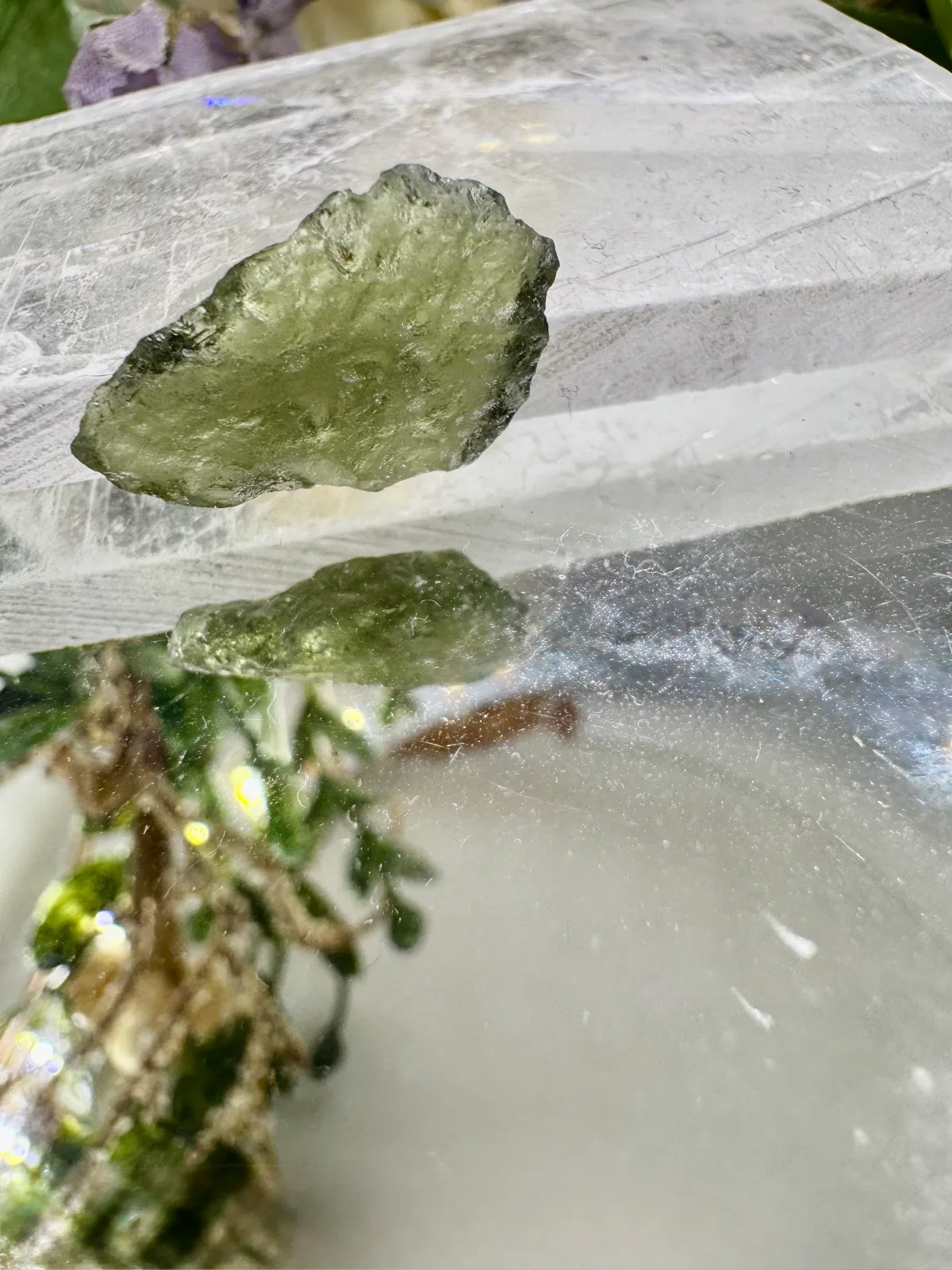 Moldavite from Cvech Rare tektites meteorite glass – photo 11