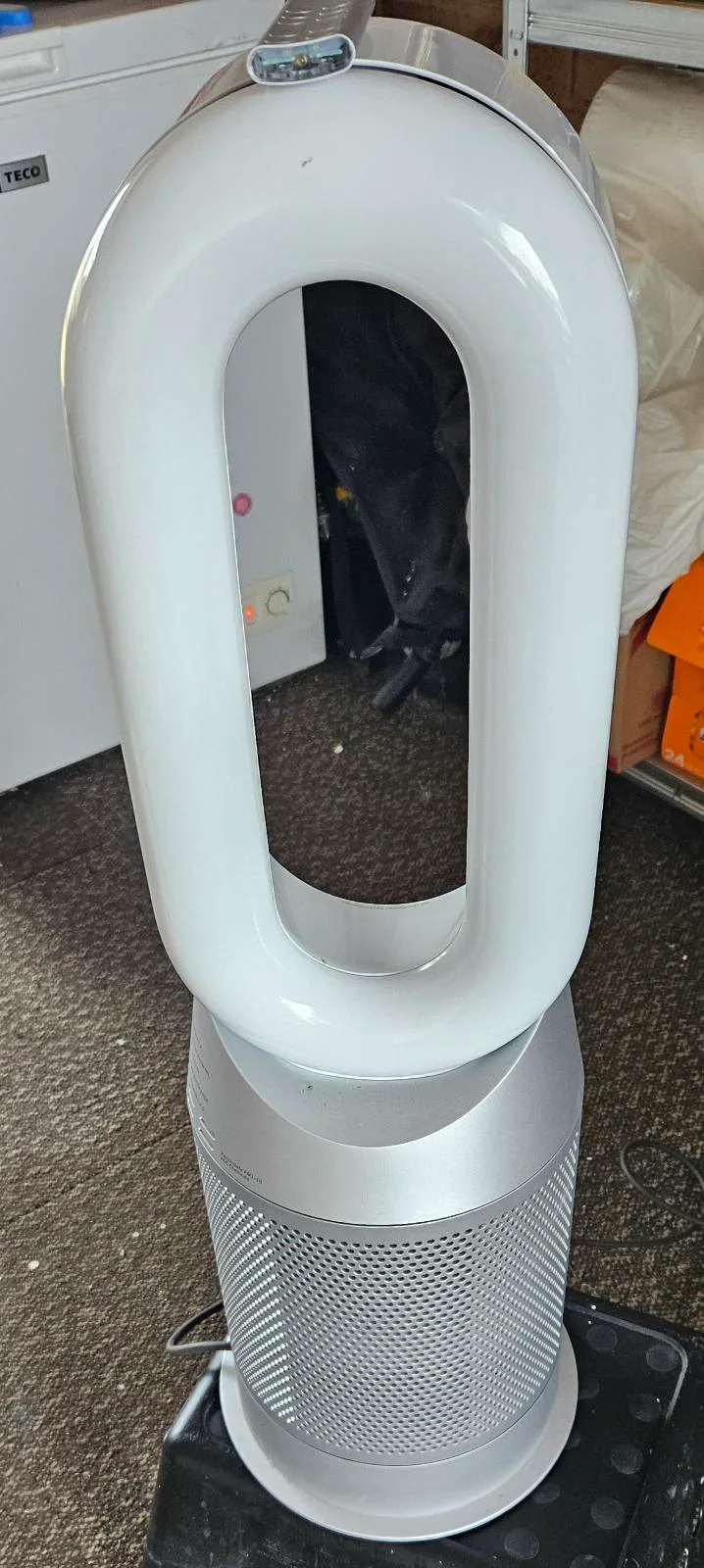 Dyson fan cooler and heater all in one — photo 3