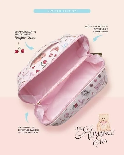 Esmi skincare/makeup bag – photo 5