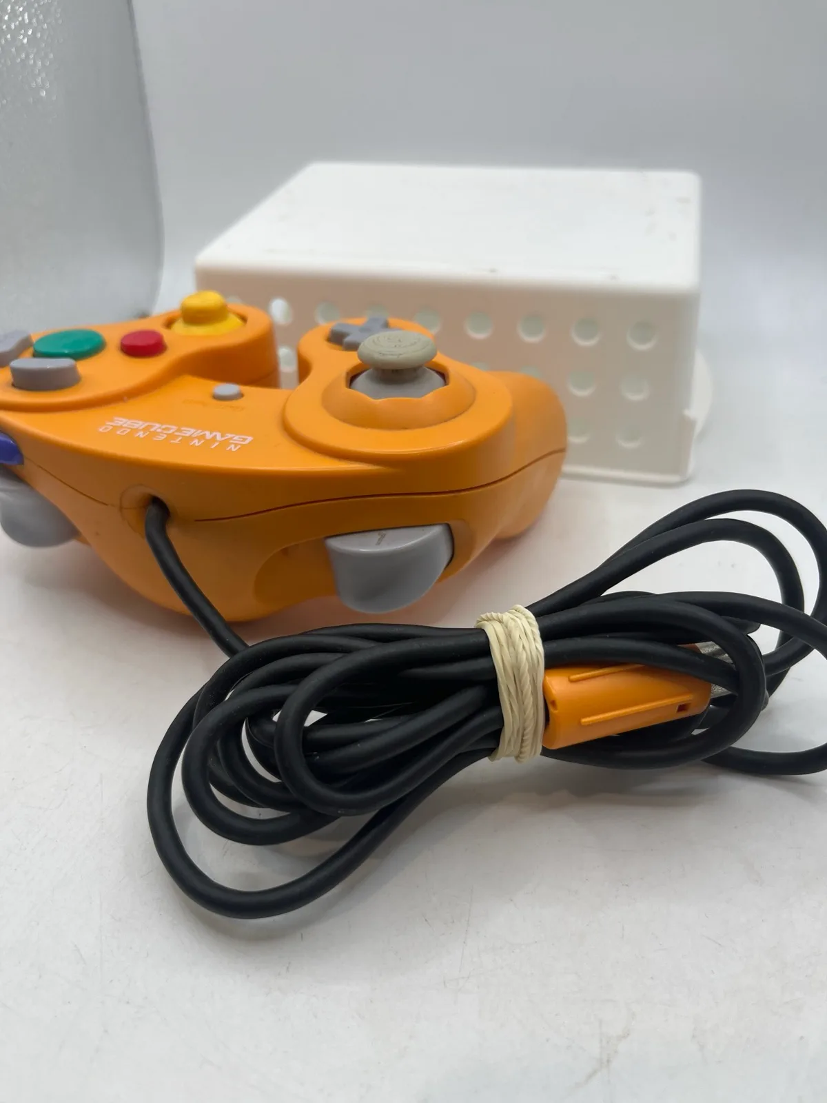 Official Nintendo GameCube Controller Orange  Genuine — photo 4