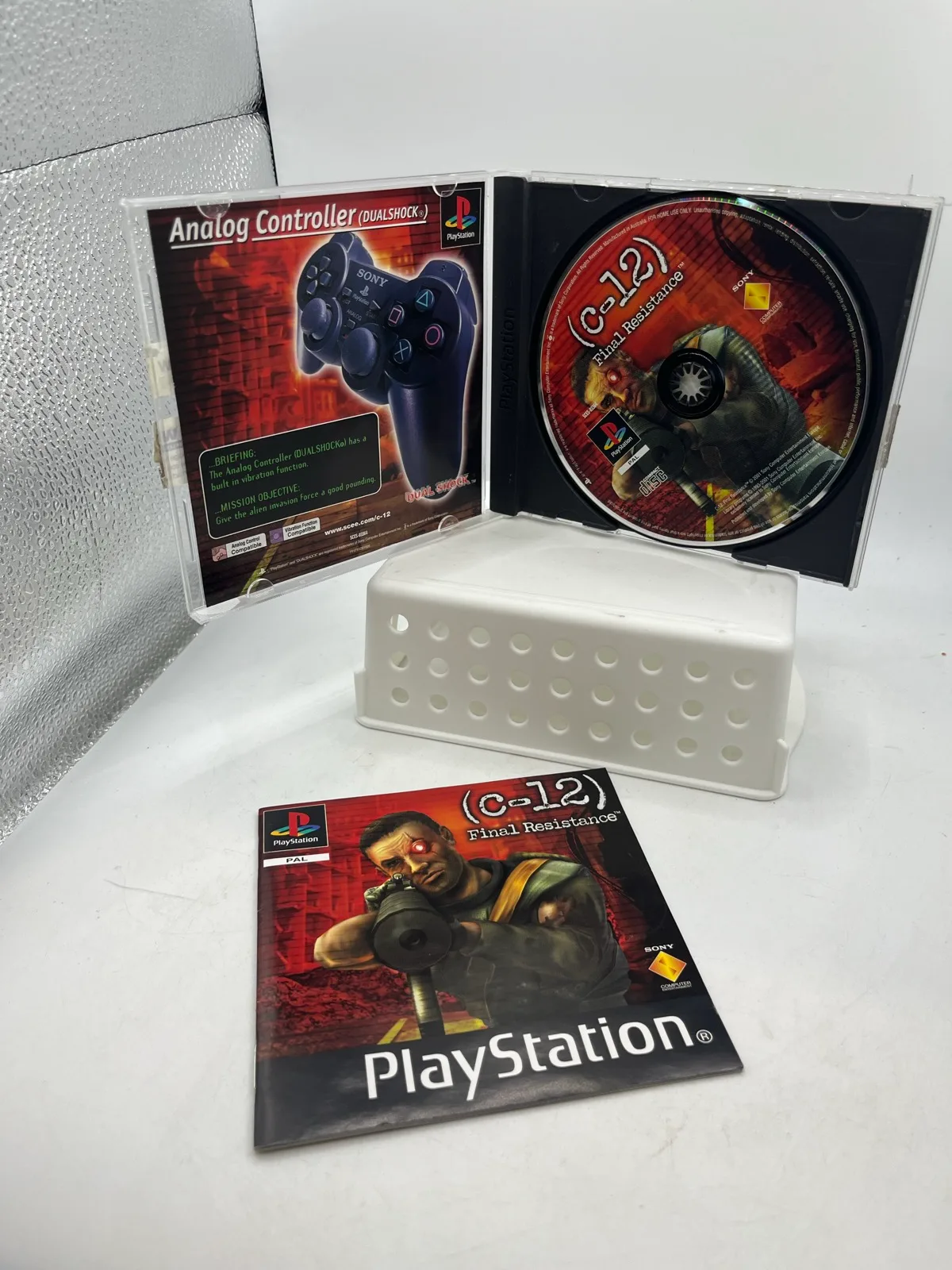 C-12: Final Resistance - Sony PlayStation 1 - Tested & Working — photo 6