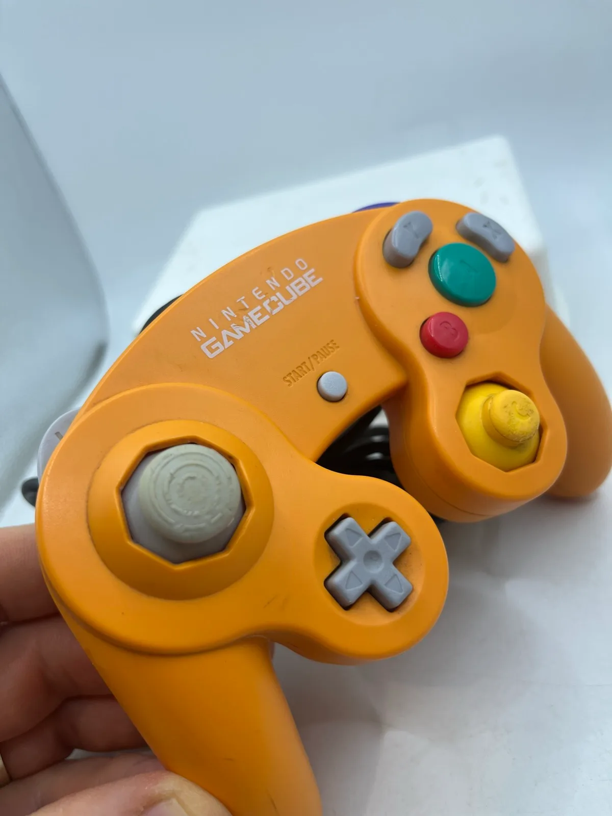 Official Nintendo GameCube Controller Orange  Genuine — photo 2