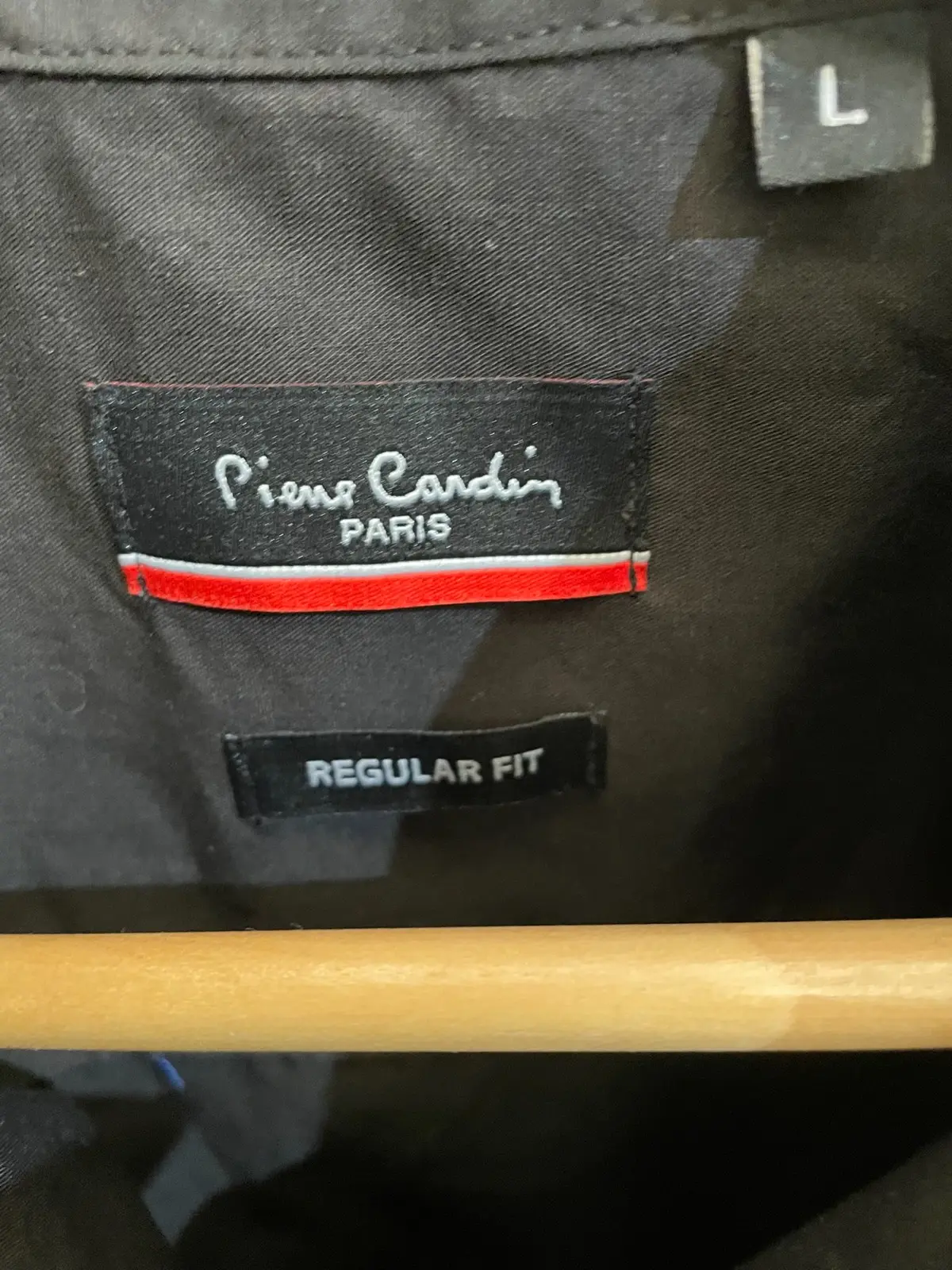 Black dress shirt – photo 2
