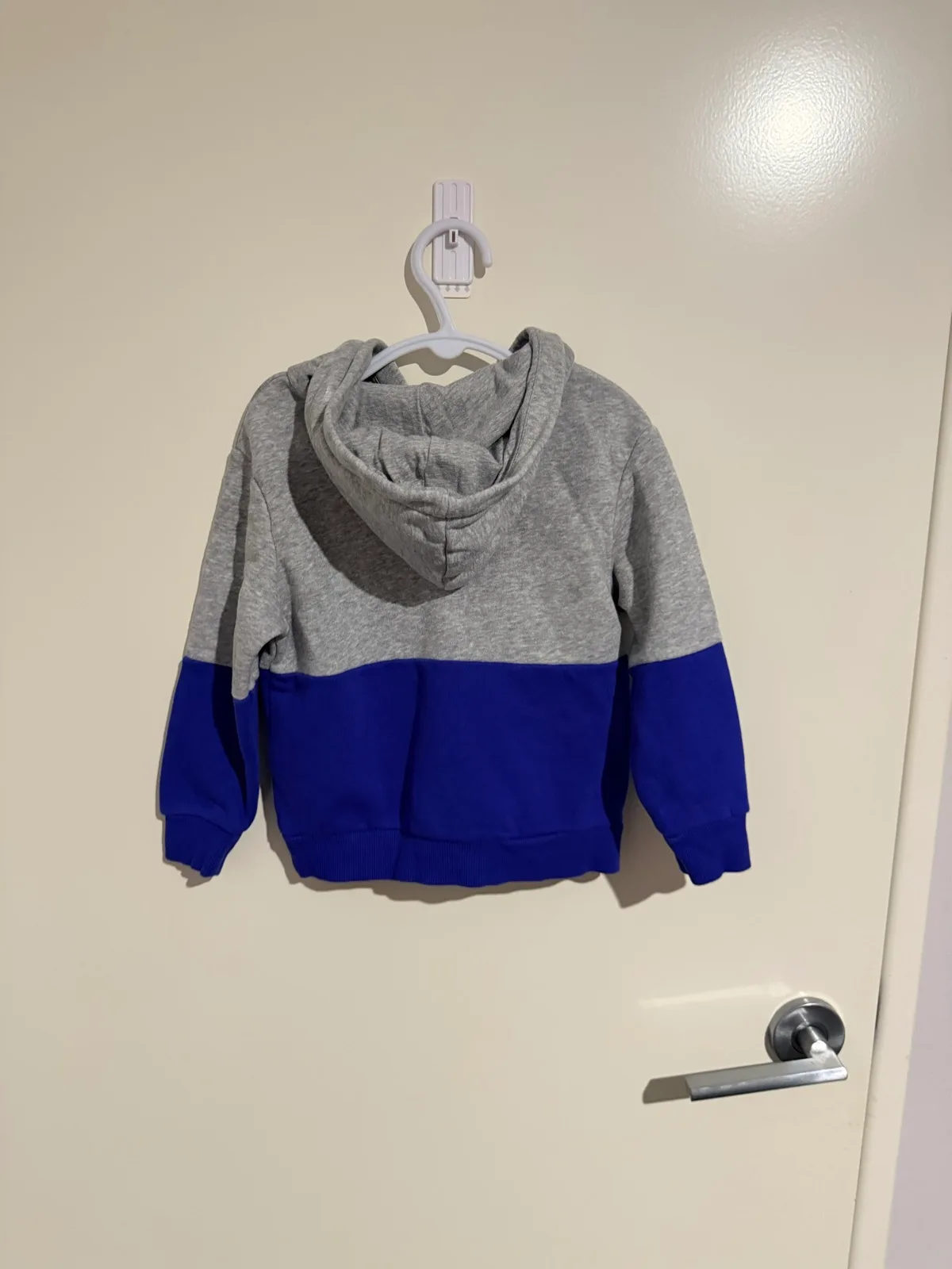 H&M kids jumper size 3 — photo 2