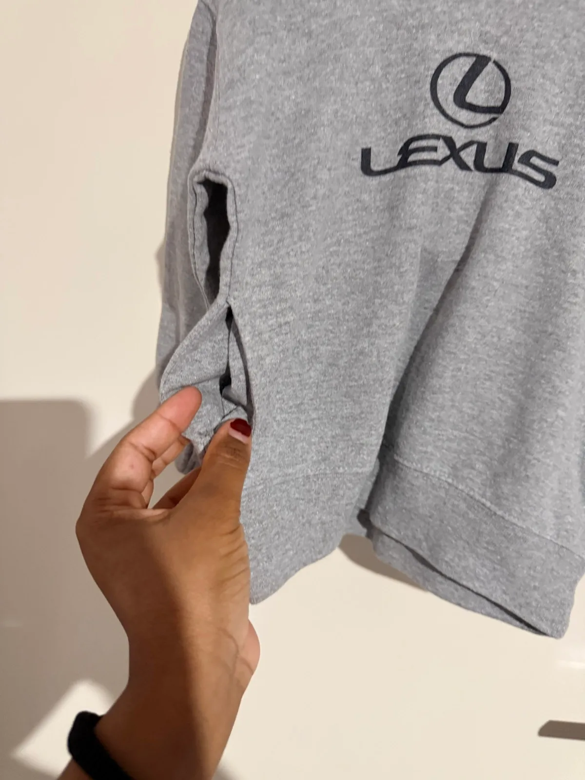 Rabbit skin Lexus hoodie size2 — photo 4