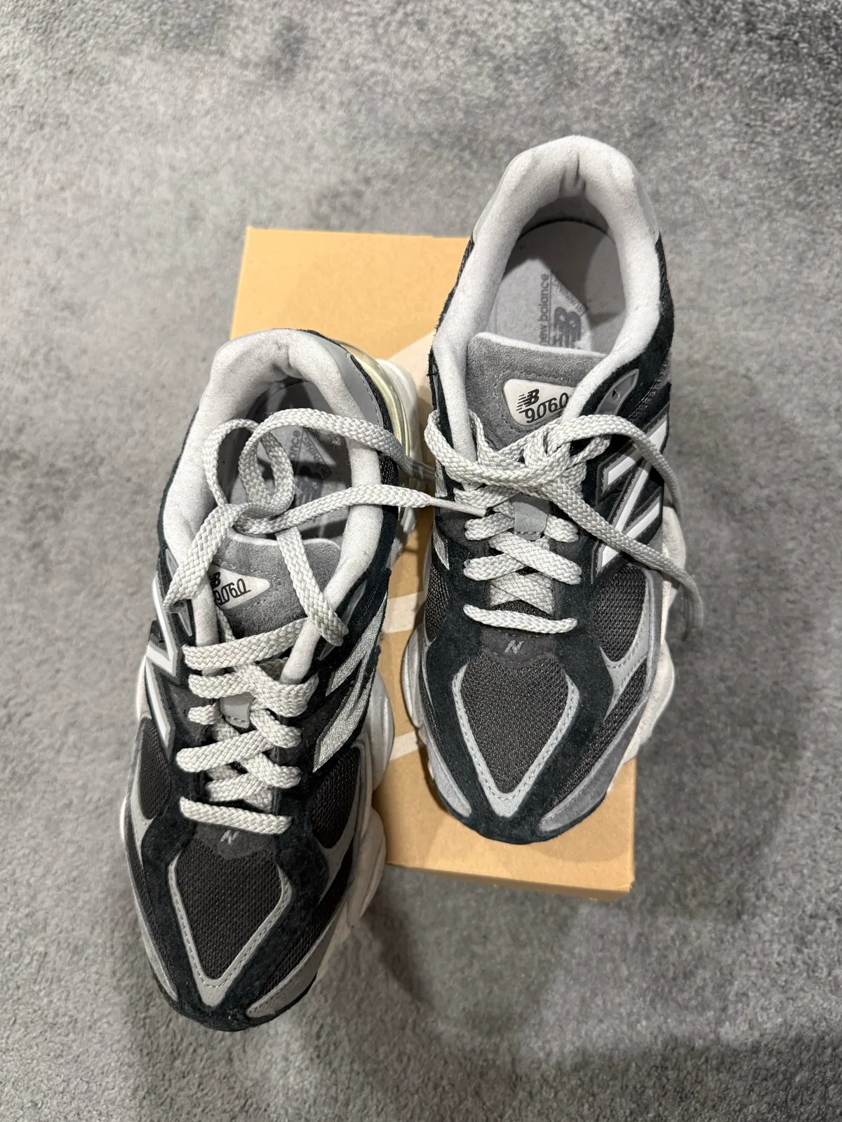 New Balance 9060 Black Grey Size 8 — photo 9