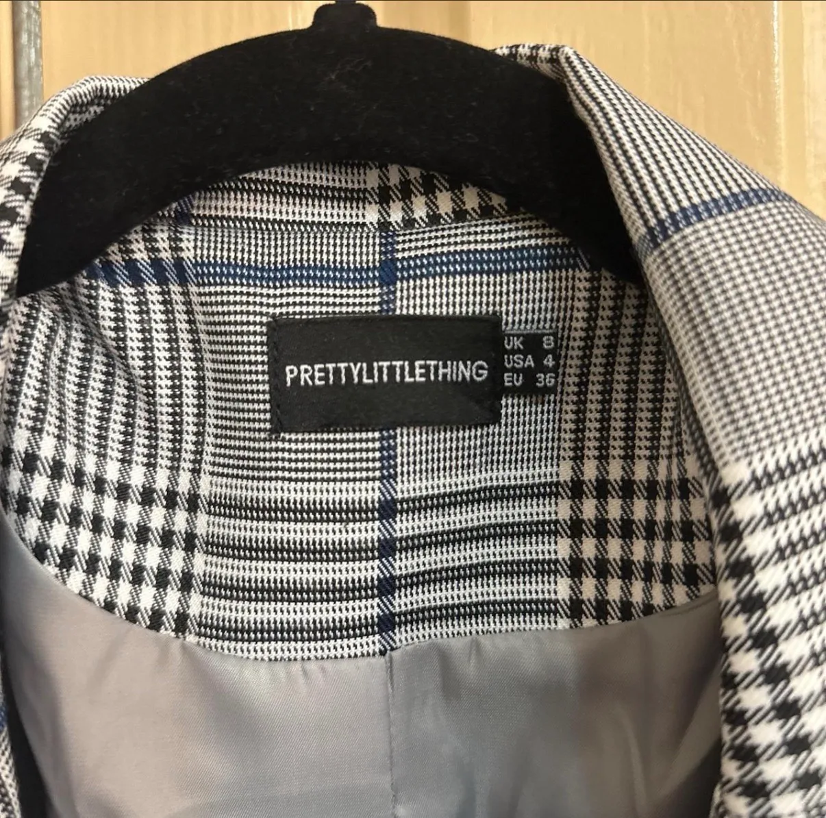 Pretty Little Thing - Blazer Size 8 — photo 2