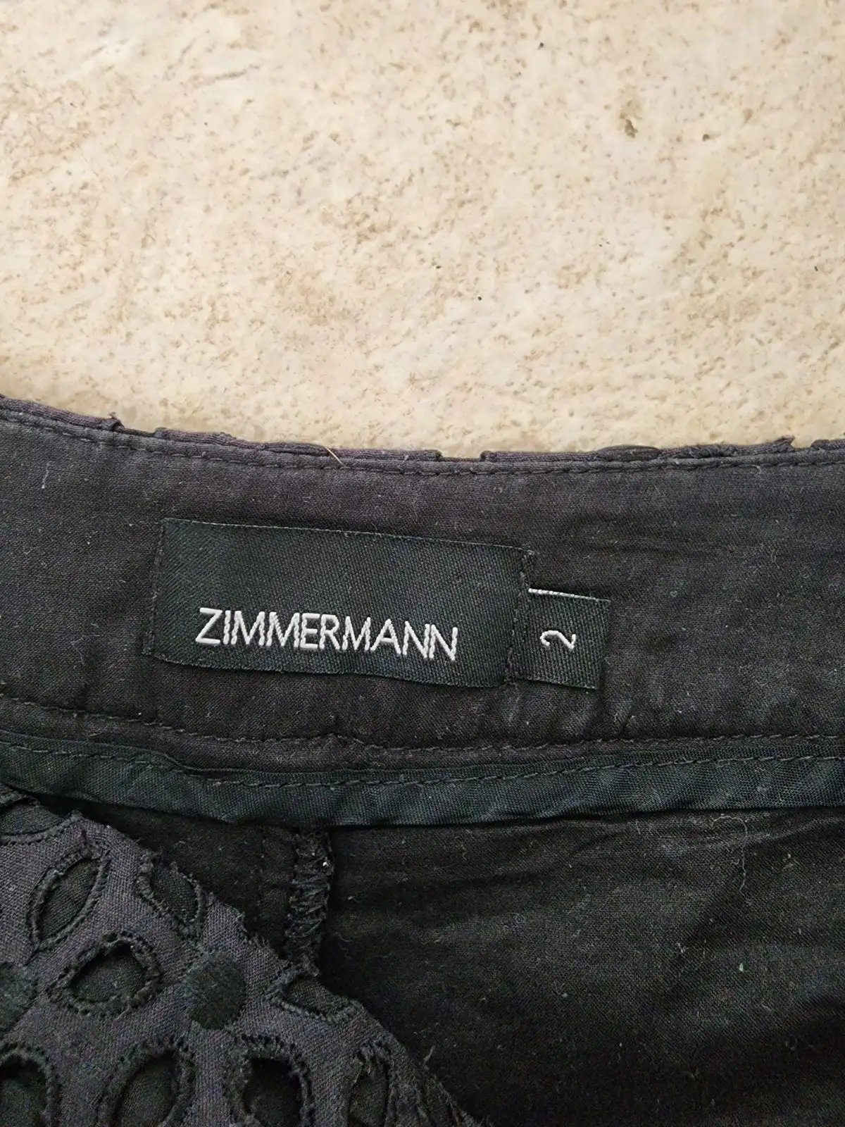 Zimmermann Black Broderie Shorts – Size 2 – photo 7