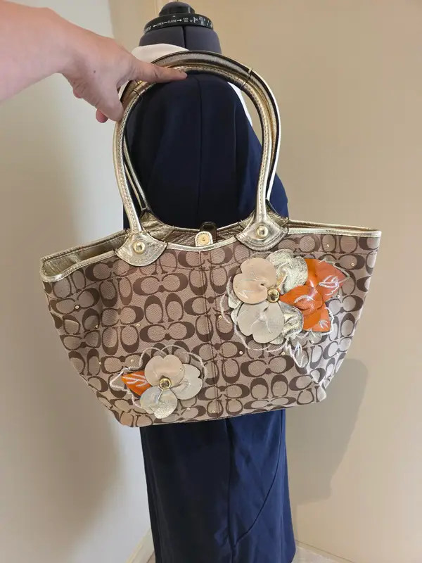 Vintage Coach Bleecker Floral Signature Appliqué Tote Bag