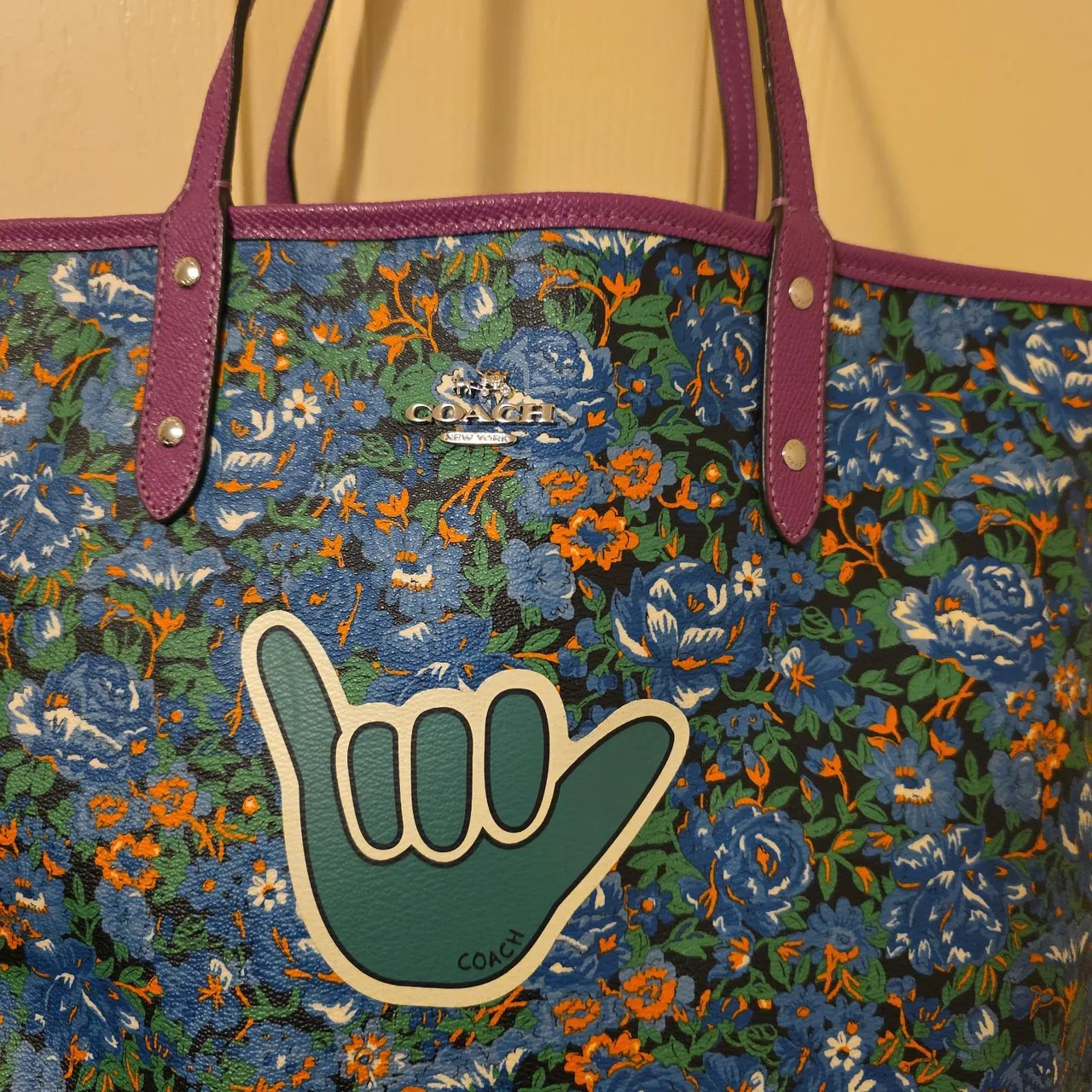 Coach Rare Reversible Shaka City Tote — photo 2