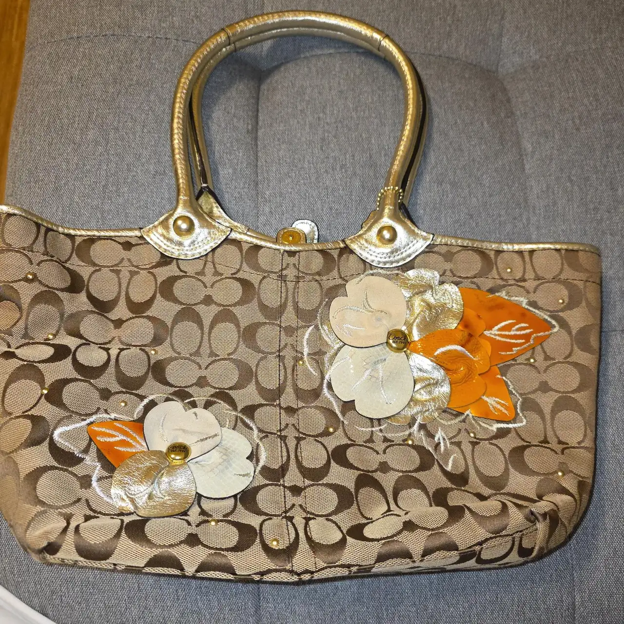 Vintage Coach Bleecker Floral Signature Appliqué Tote Bag – photo 7