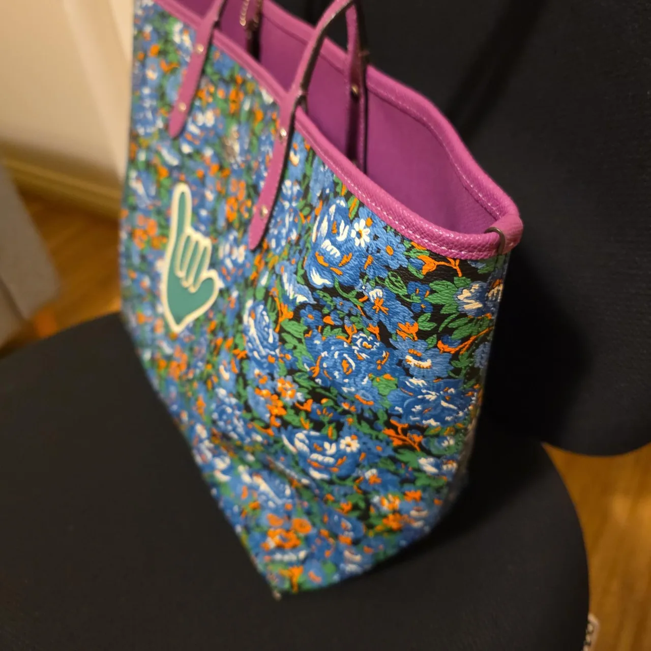Coach Rare Reversible Shaka City Tote — photo 9