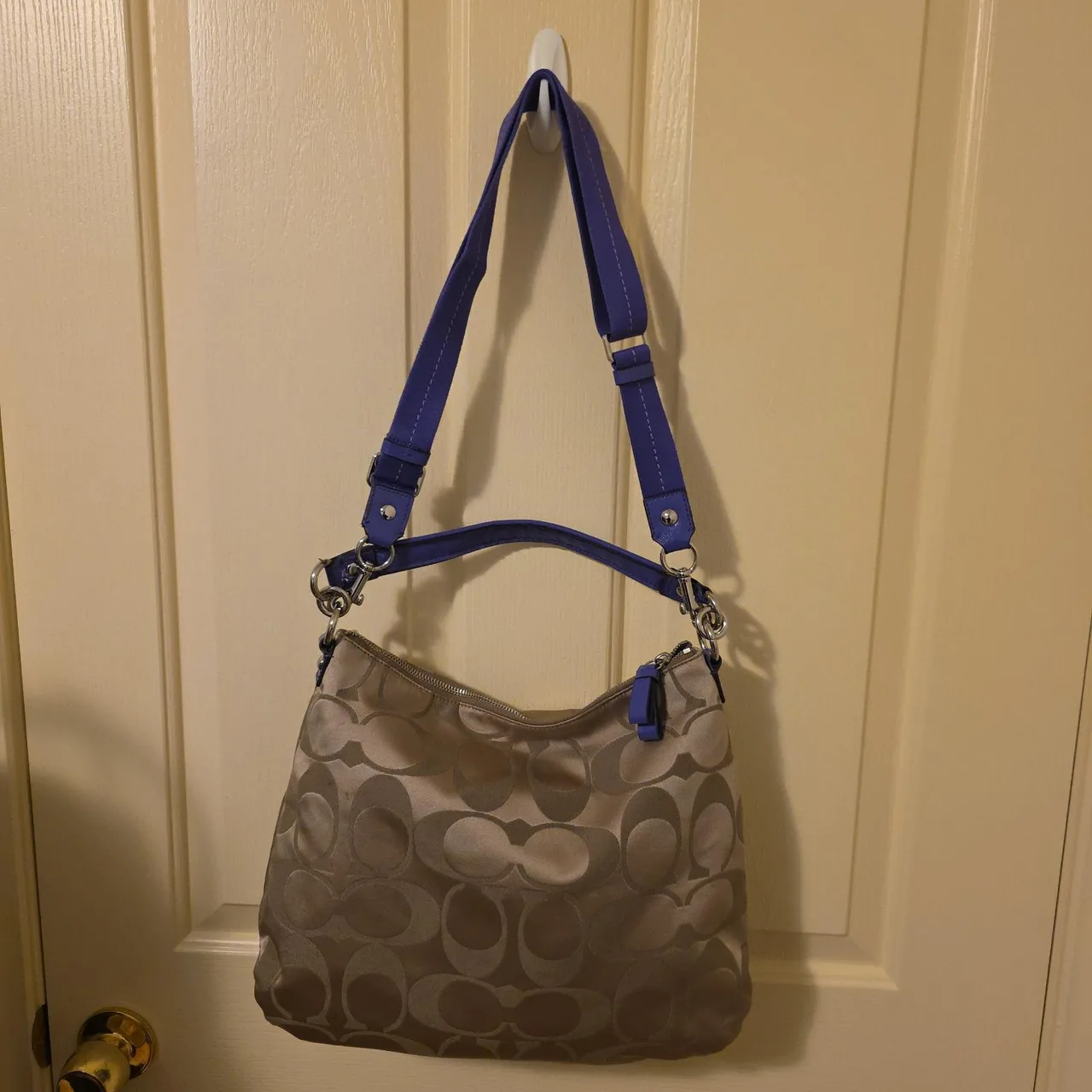✨ Vintage Y2K Coach Poppy Signature Daisy Demi Hobo ✨ — photo 7