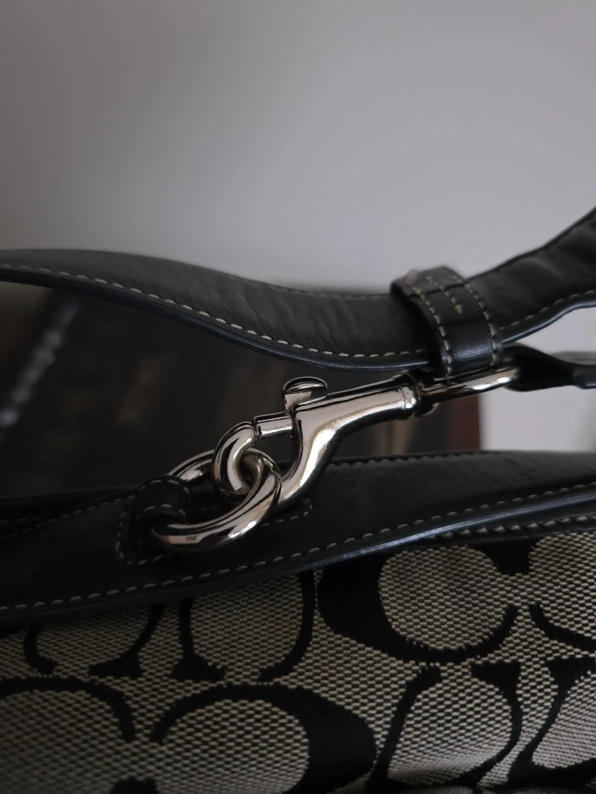 Vintage Coach Soho Signature Jacquard Duffle Bag – photo 7