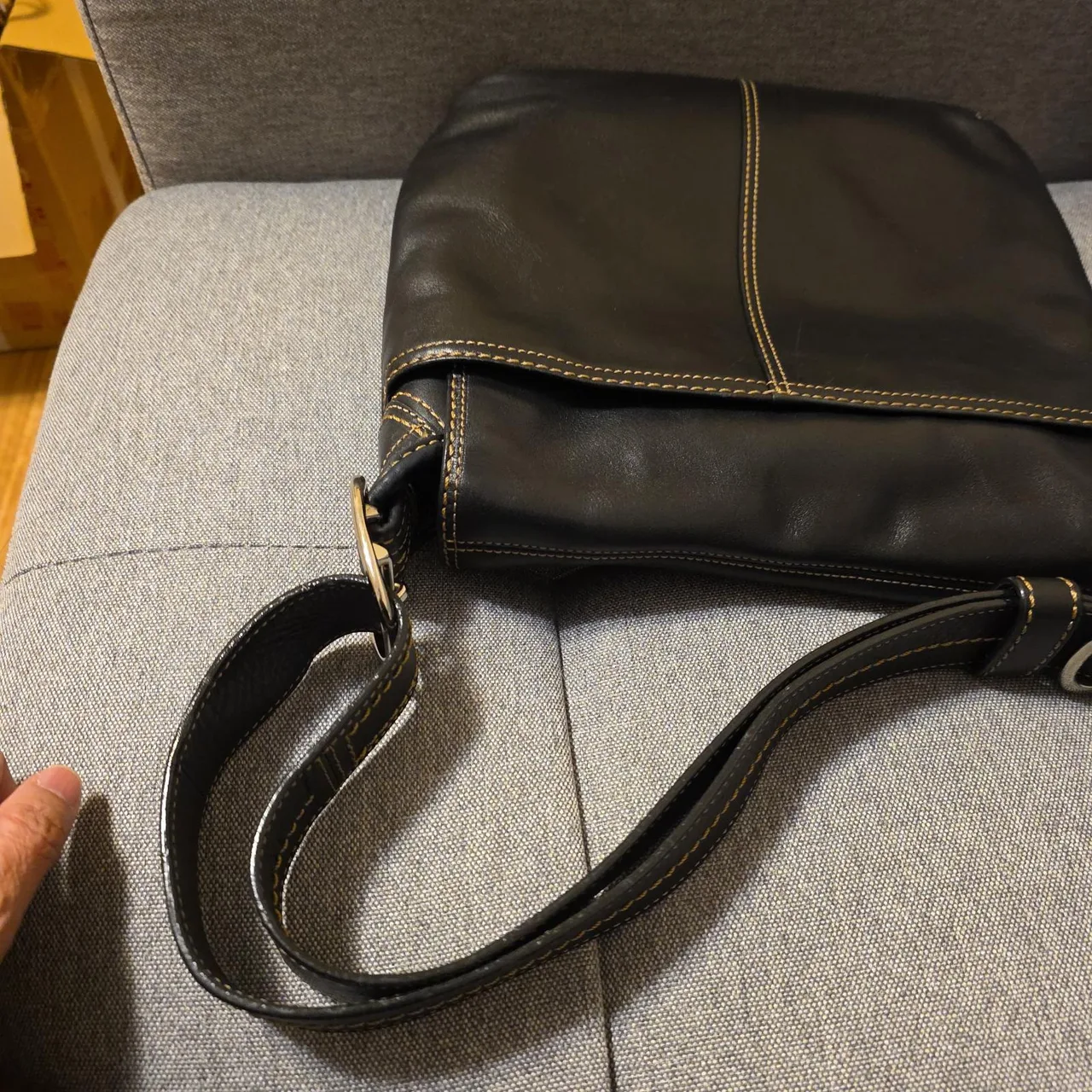 ✨ Vintage Coach Bleecker Large Flap Crossbody ✨ — photo 9