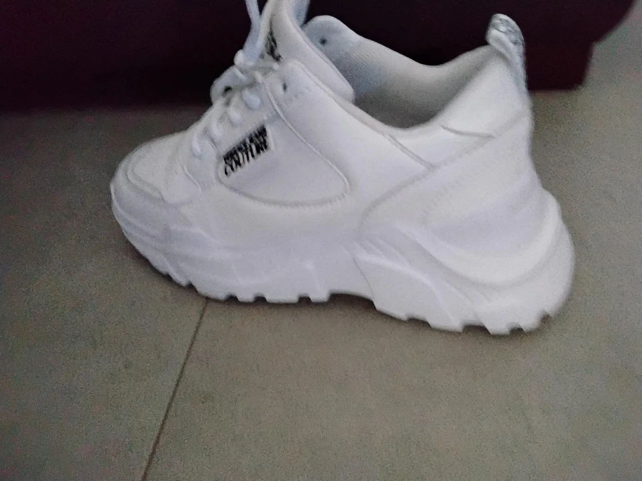 Versace women shoes size 35-5 Au – photo 3