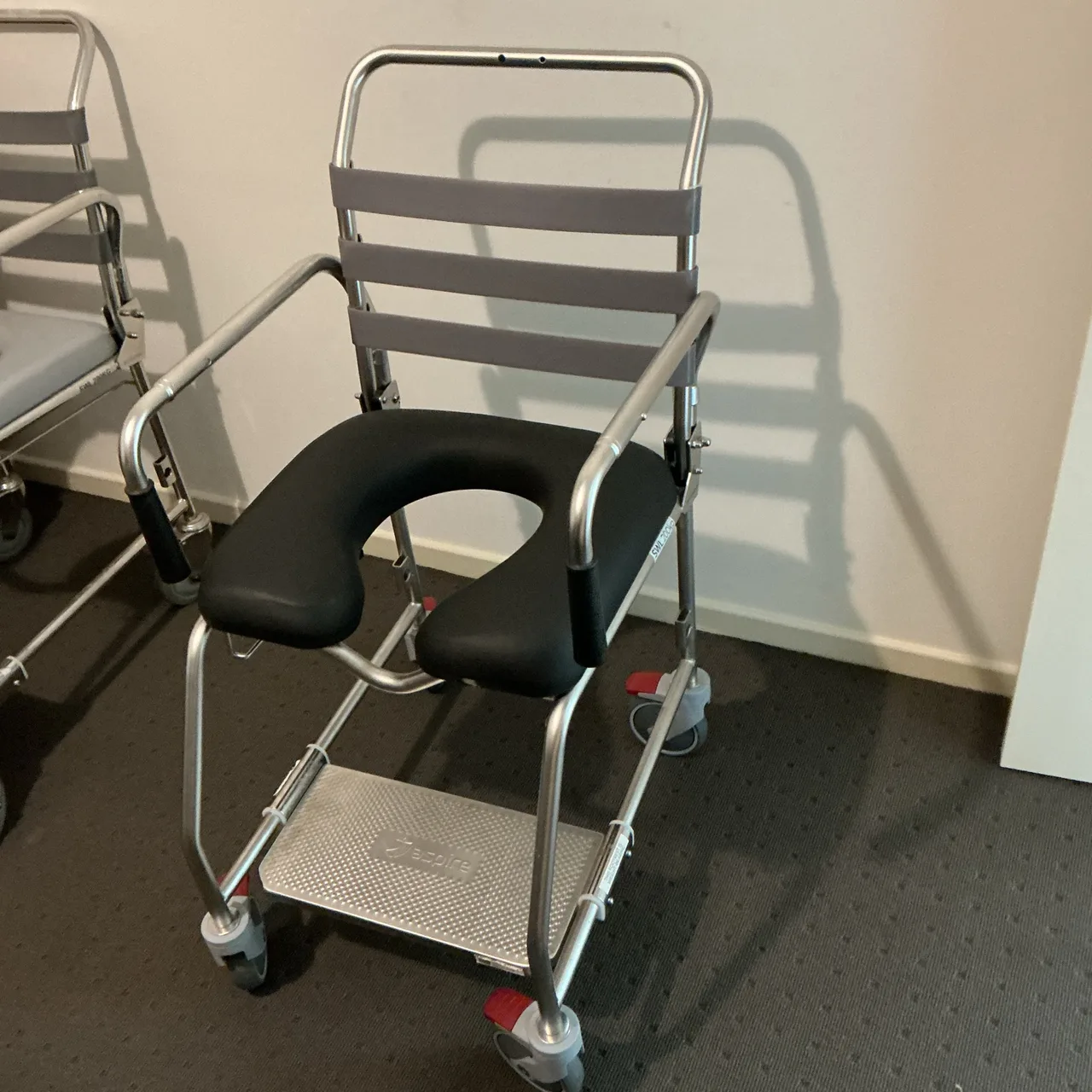 Camode chairs – photo 2
