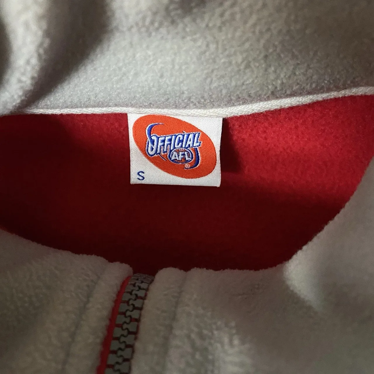 Vintage Sydney Swans AFL Fleece Pullover Sweater Size S Embroidered Logo Red — photo 7
