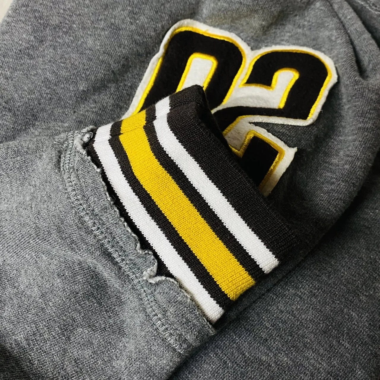 First 18 AFL Hawthorn Hawks Hoodie Mens Size M Grey Pullover Football — photo 8