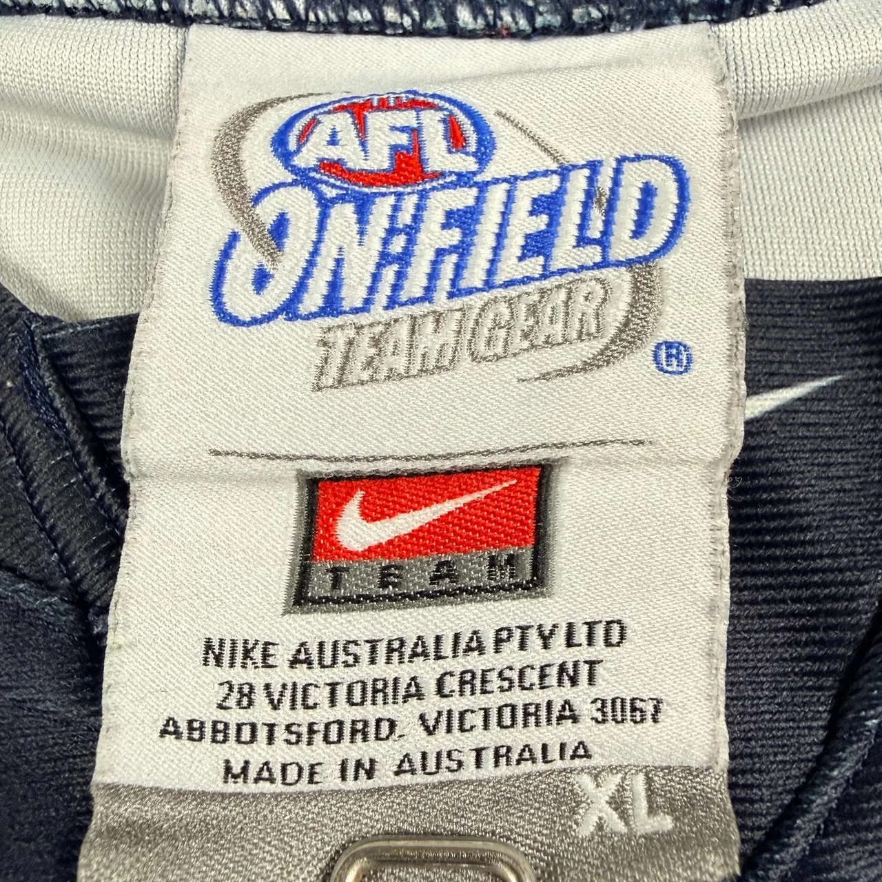 Nike AFL Carlton Blues Guernsey Mens XL Made In Australia Hyundai Mars — photo 4