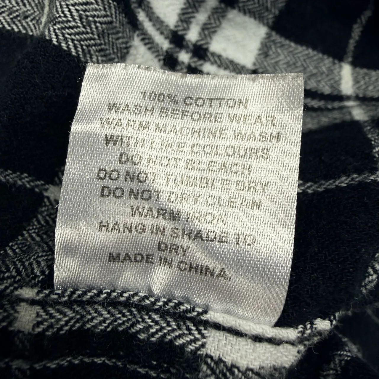 Official AFL Collingwood Magpies Flannel Shirt Mens XL Black White Plaid Long Sl — photo 10