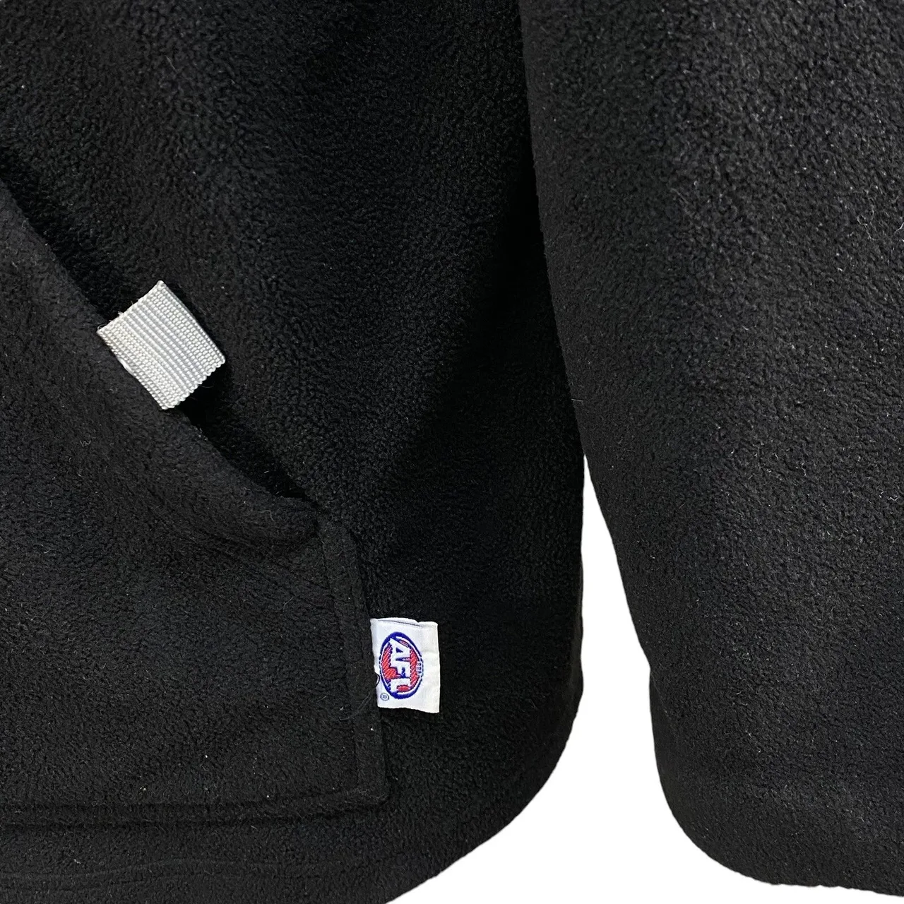 Collingwood Magpies AFL Mens 1/4 Zip Fleece Jumper Size M Black Pullover Sweater — photo 6