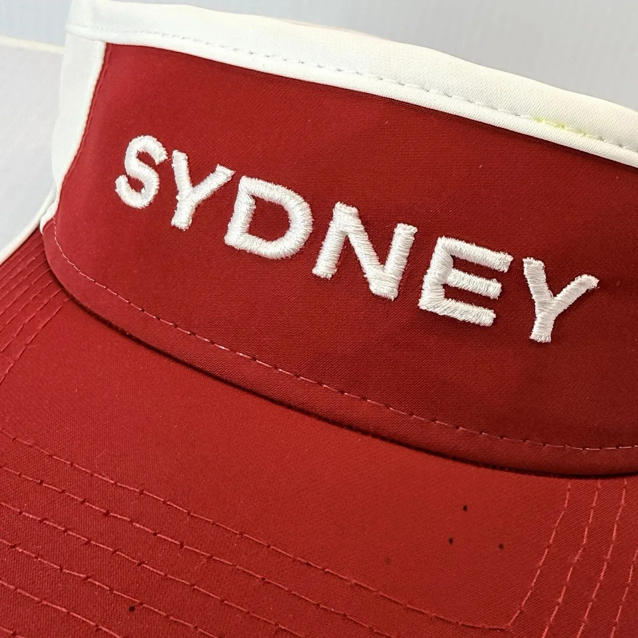 VTG Sydney Swans New Era Adjustable Visor Cap Red White Embroidered AFL Fan Gear — photo 7
