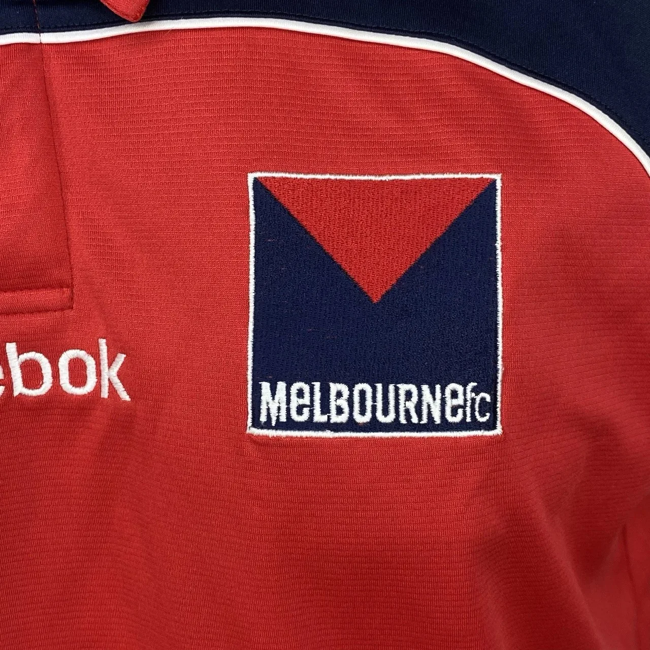 Melbourne Football Club AFL Team Polo Shirt Mens XL Reebok On-Field Red Navy — photo 8