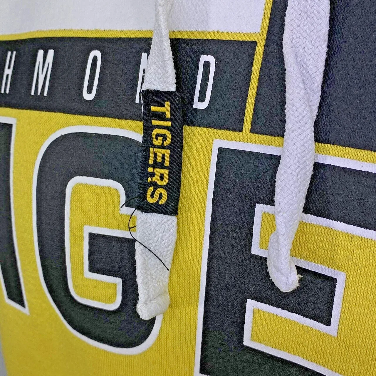 Richmond Tigers AFL Mens Pullover Hoodie Jumper Size 3XL Yellow Black Graphic — photo 5