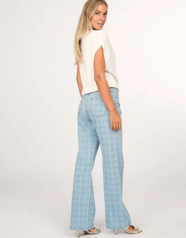 Decjuba Women's Blue Jeans Size 14
