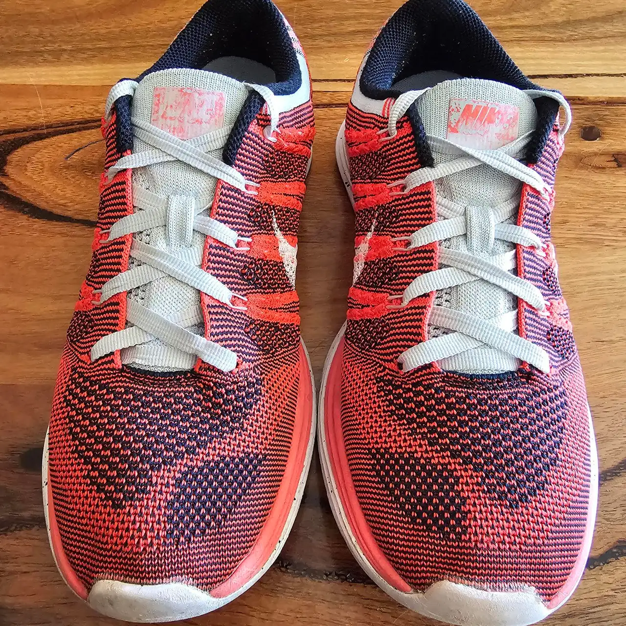 NIKE Flyknit One+ "Bright Crimson" Size 8 – photo 3