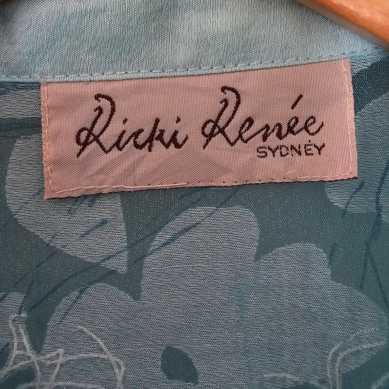 Vintage Ricki Renee Sydney Aqua Mesh Floral Embroidered Blouse. 14 – photo 4
