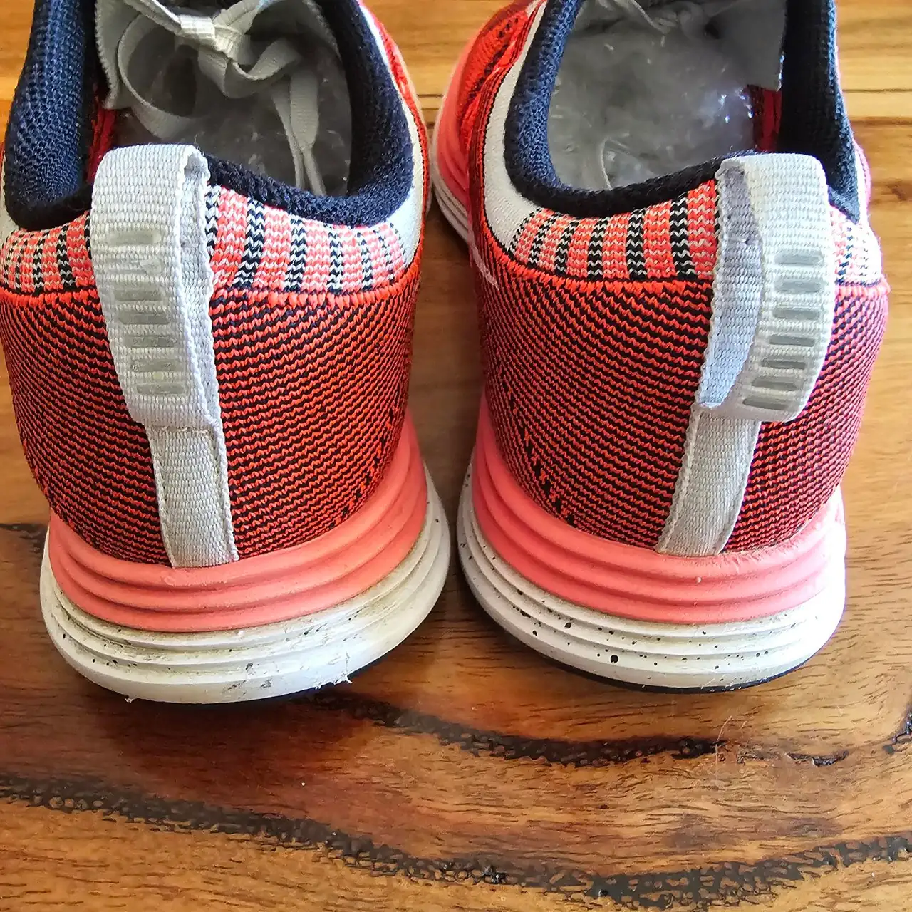NIKE Flyknit One+ "Bright Crimson" Size 8 – photo 4