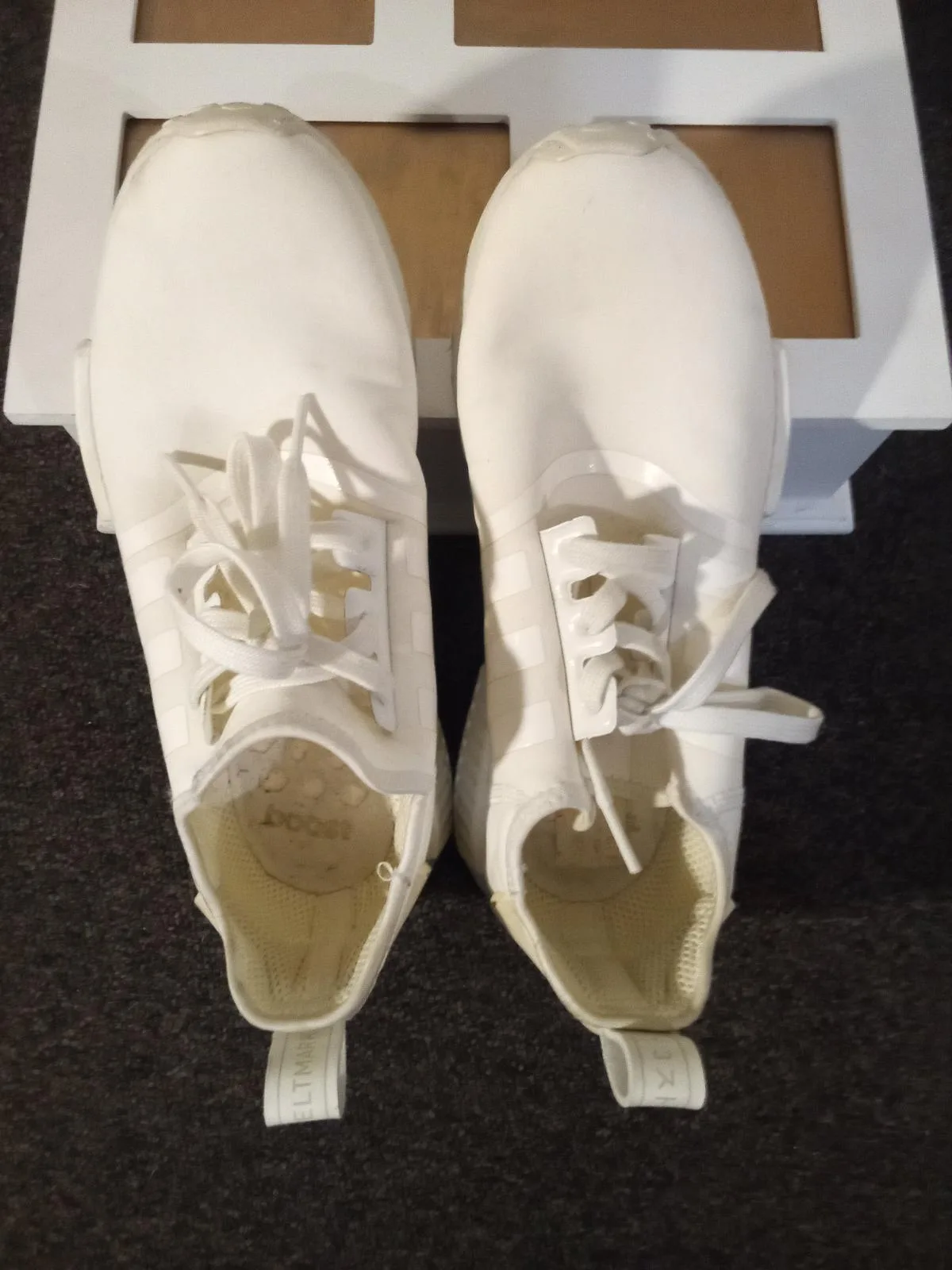 Adidas NMD r1 sneakers size9 AS NEW – photo 10