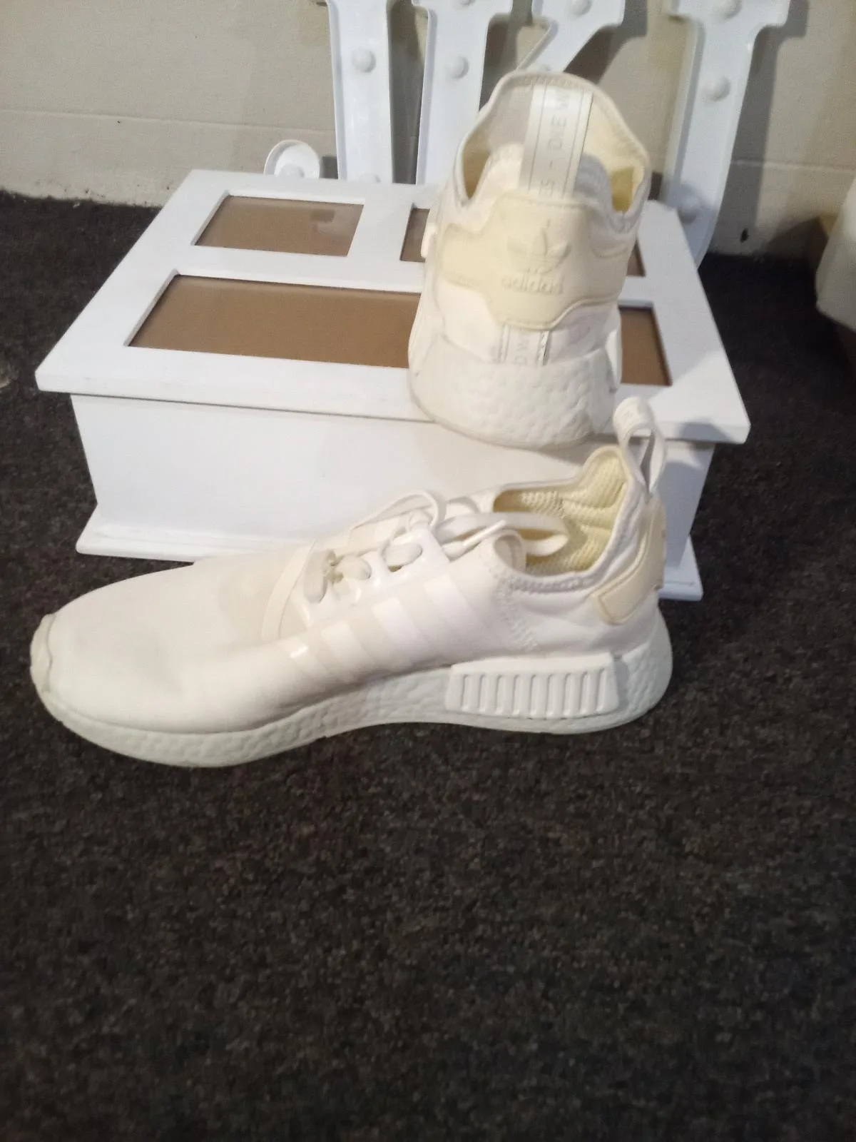 Adidas NMD r1 sneakers size9 AS NEW – photo 5