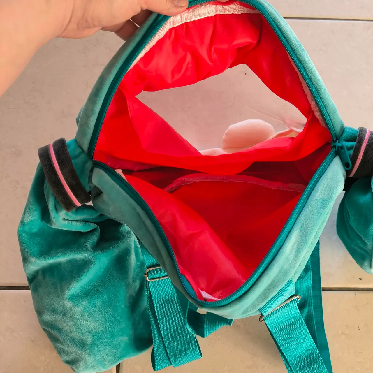 Miku Hastune ita bag in good condition – photo 2