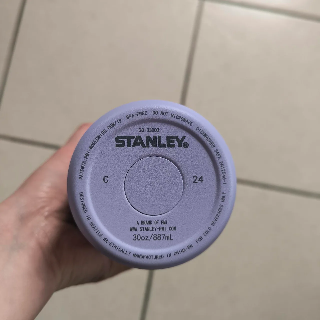 Stanley flipflow 30oz tumbler in light purple – photo 3