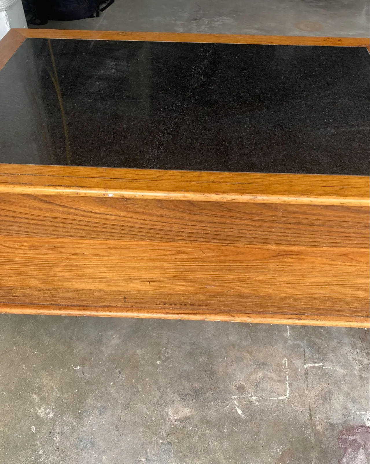 Solid Marble Top Coffee table — photo 2