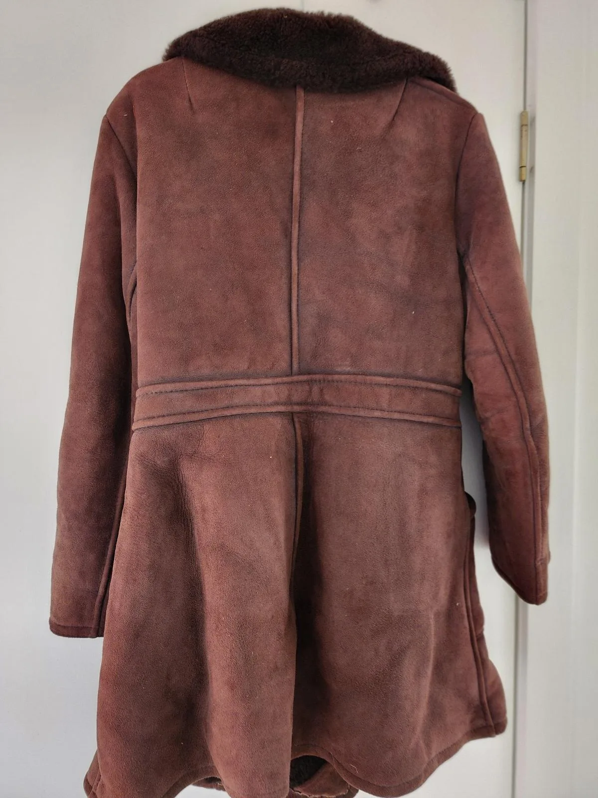 Vintage Britain size med sheepskin brown coat – photo 2