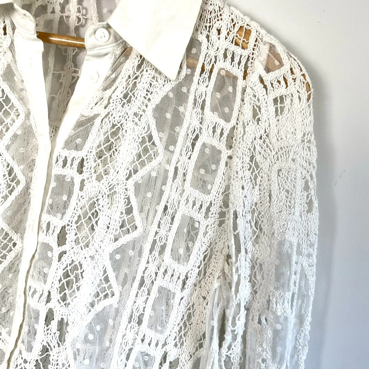 Zara White Linen Cotton Blend Crochet Lace Button Down Blouse Shirt Sleeve Sheer — photo 3
