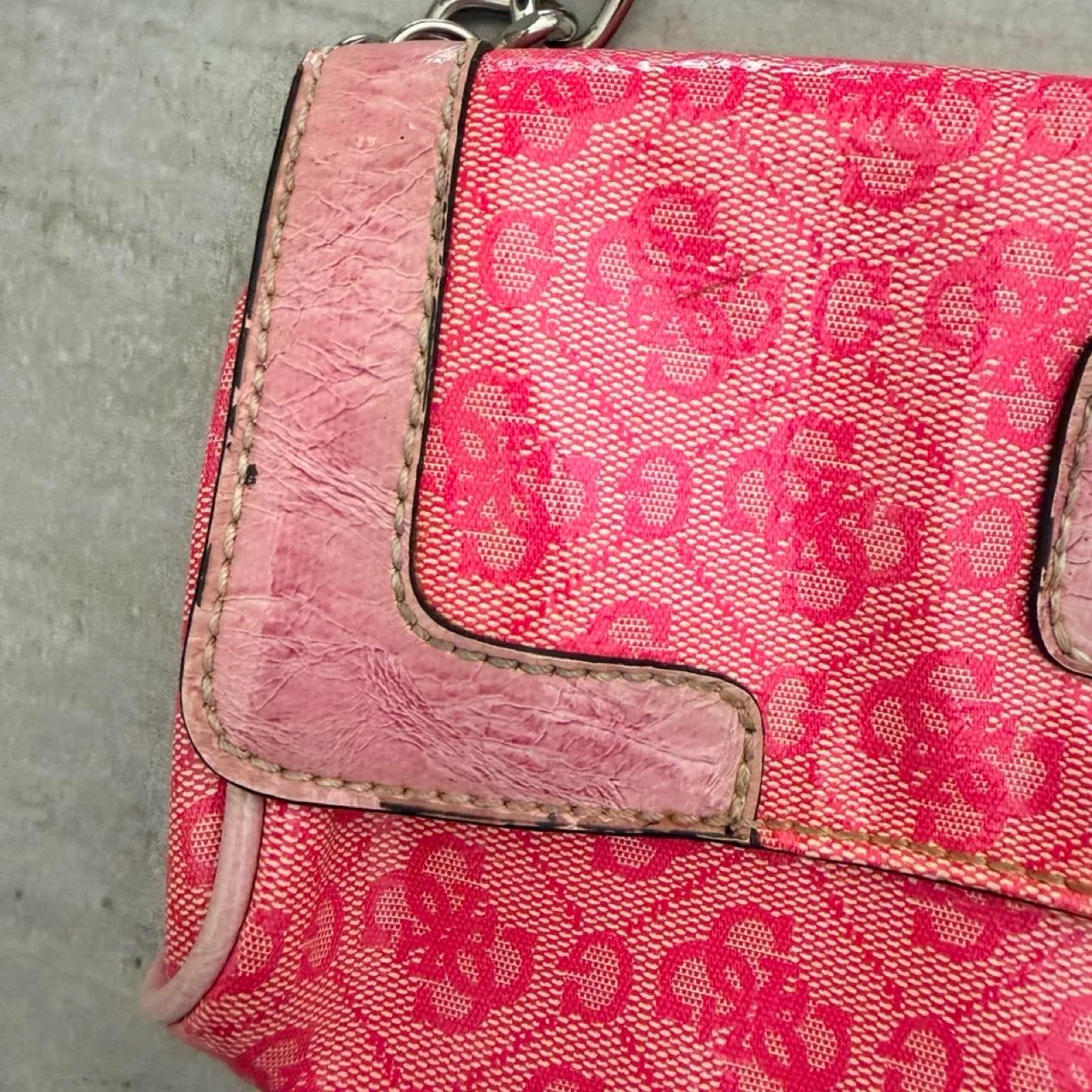 Pink y2k guess bag – photo 3