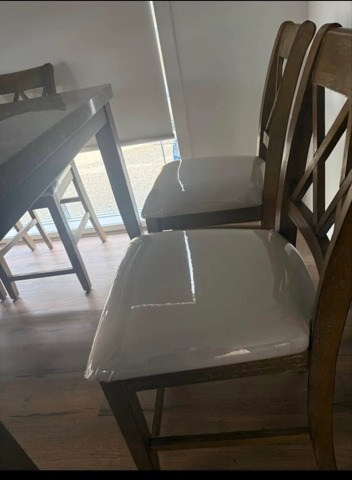 8 Seater Marvle Dining Table — photo 4