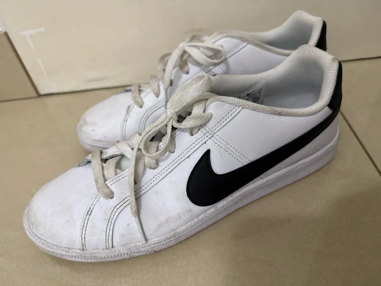 Shoes sizes 6,7,8,9 very good conditions, price for each, loafer $20 size 10 — photo 5