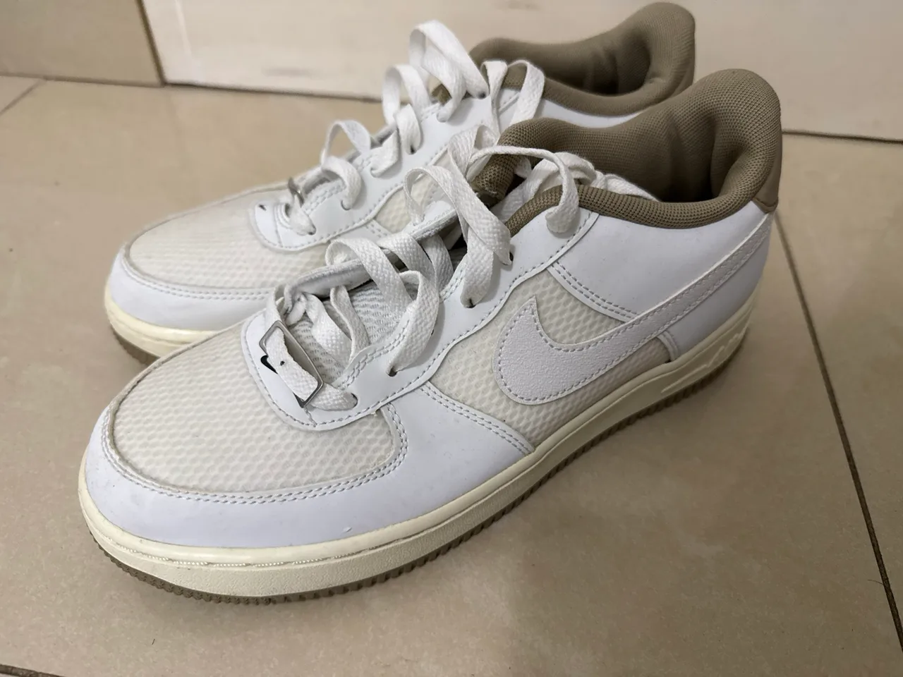 Shoes sizes 6,7,8,9 very good conditions, price for each, loafer $20 size 10 — photo 3