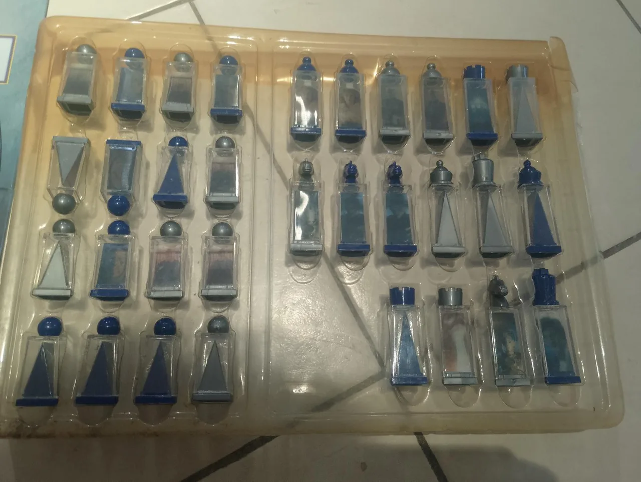 Doctor Who Chess - Brand New — photo 2