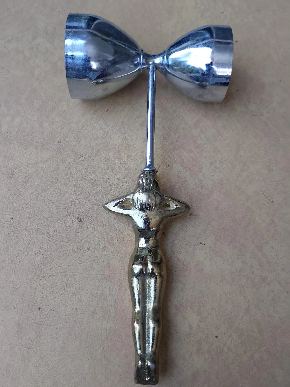 Vintage Bartenders Guide & Raunchy Lady Jigger — photo 4