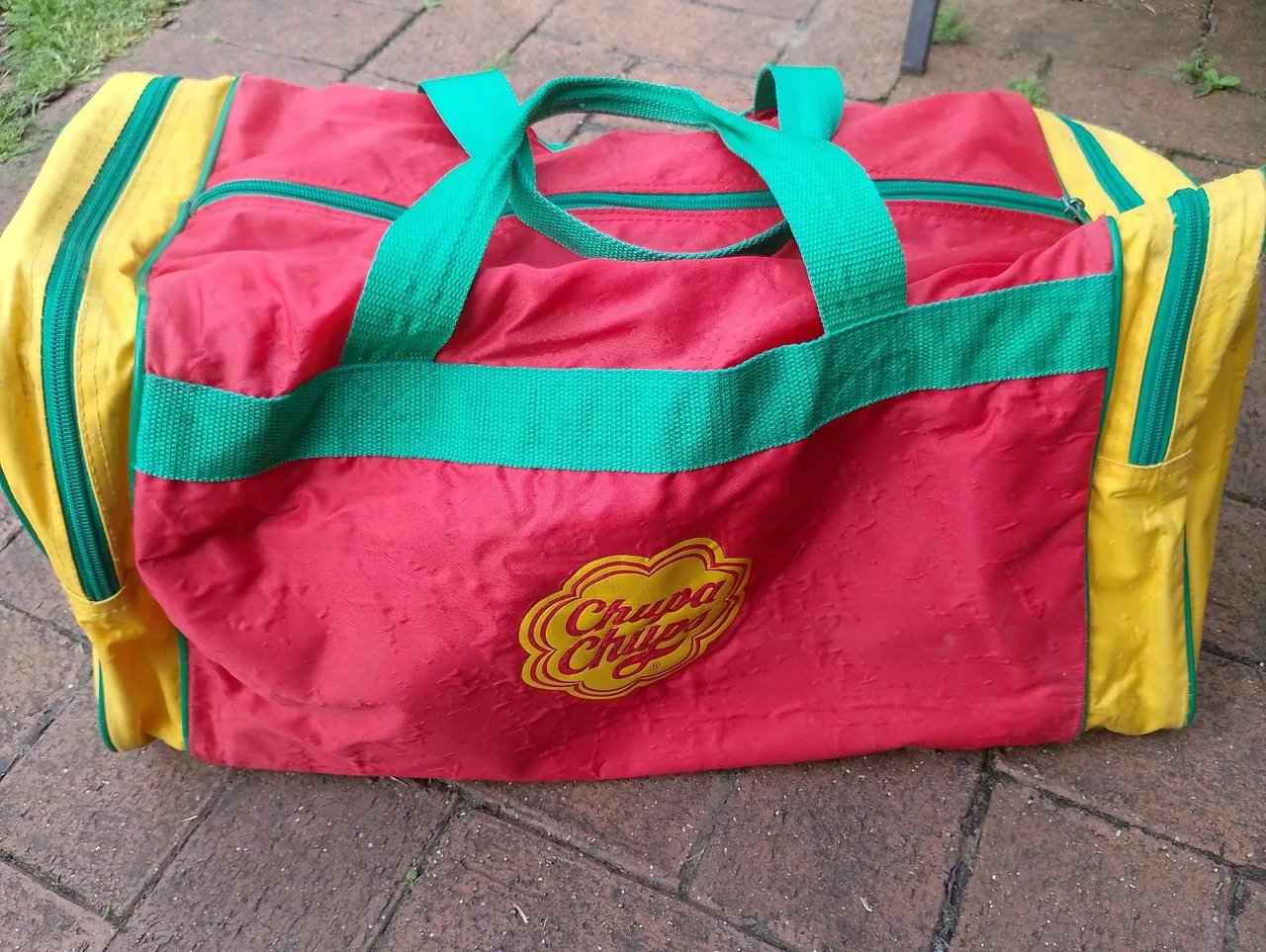 Old School Chupa Chups Carry Bag & Life Savers Scented Markers — photo 3