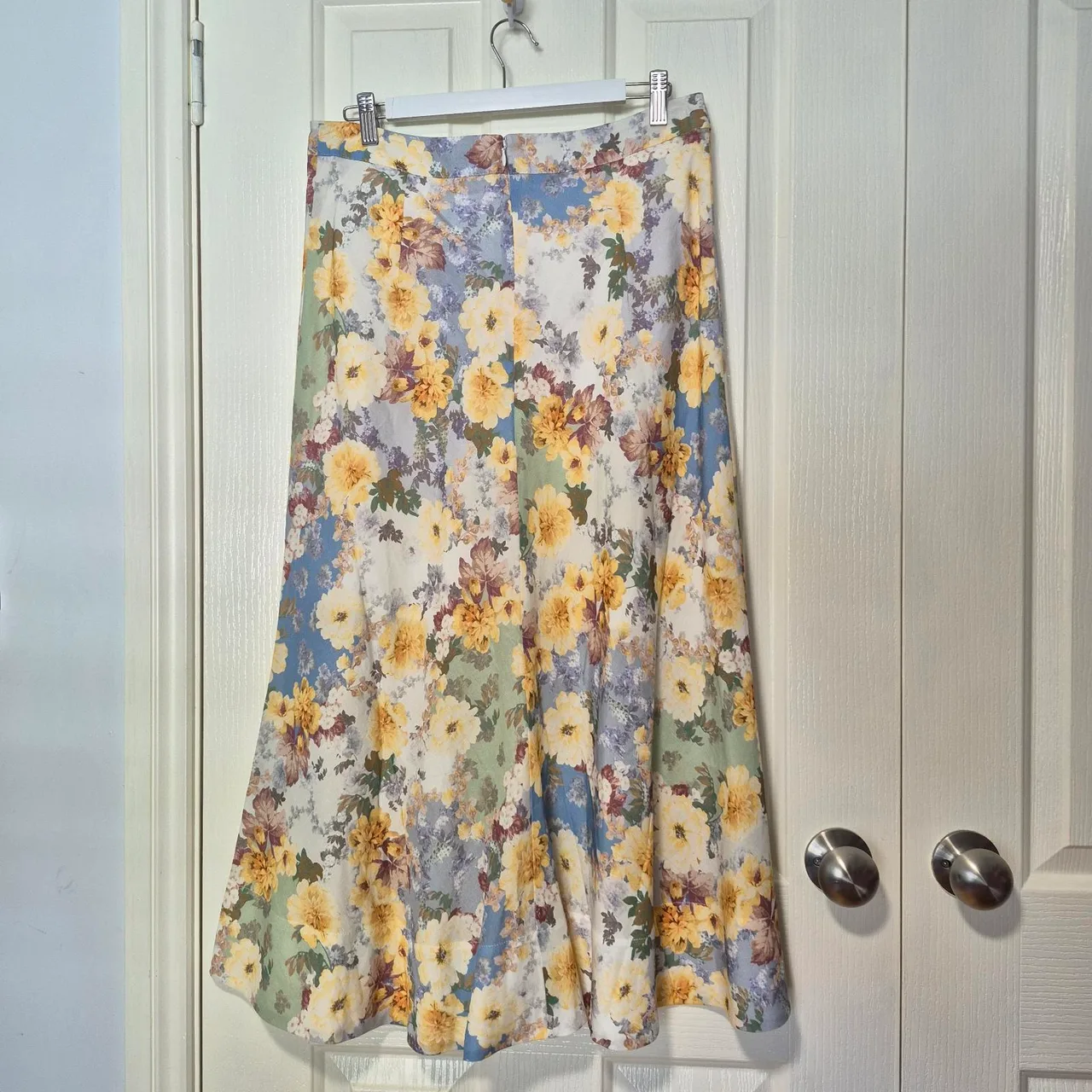 BNWT Portmans Floral Maxi Skirt Size 12 — photo 4