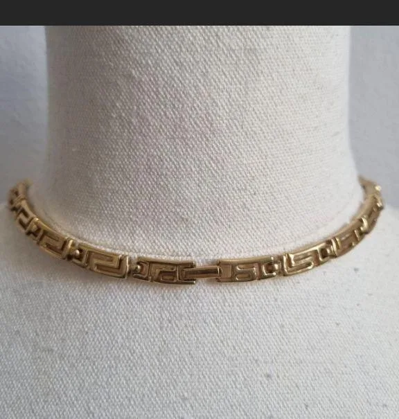 Vintage 21 kt gold plated Greek key necklace – photo 4