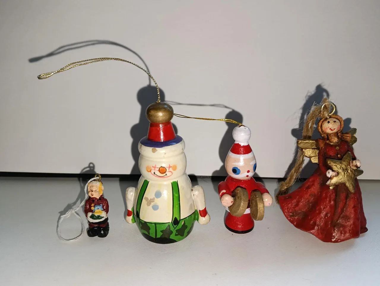Vintage Christmas Decorations Lot – 14 Festive Figurines & Card Holders Holiday – photo 2